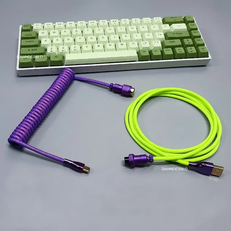 Витий кабель USB-C для клавіатури з авіаконектором